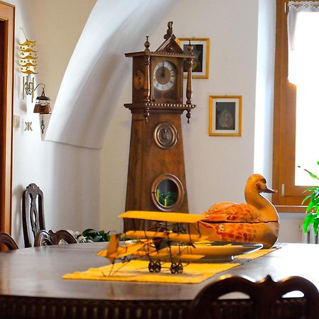 B&B Ca Dei Baroni Пелліццано Екстер'єр фото