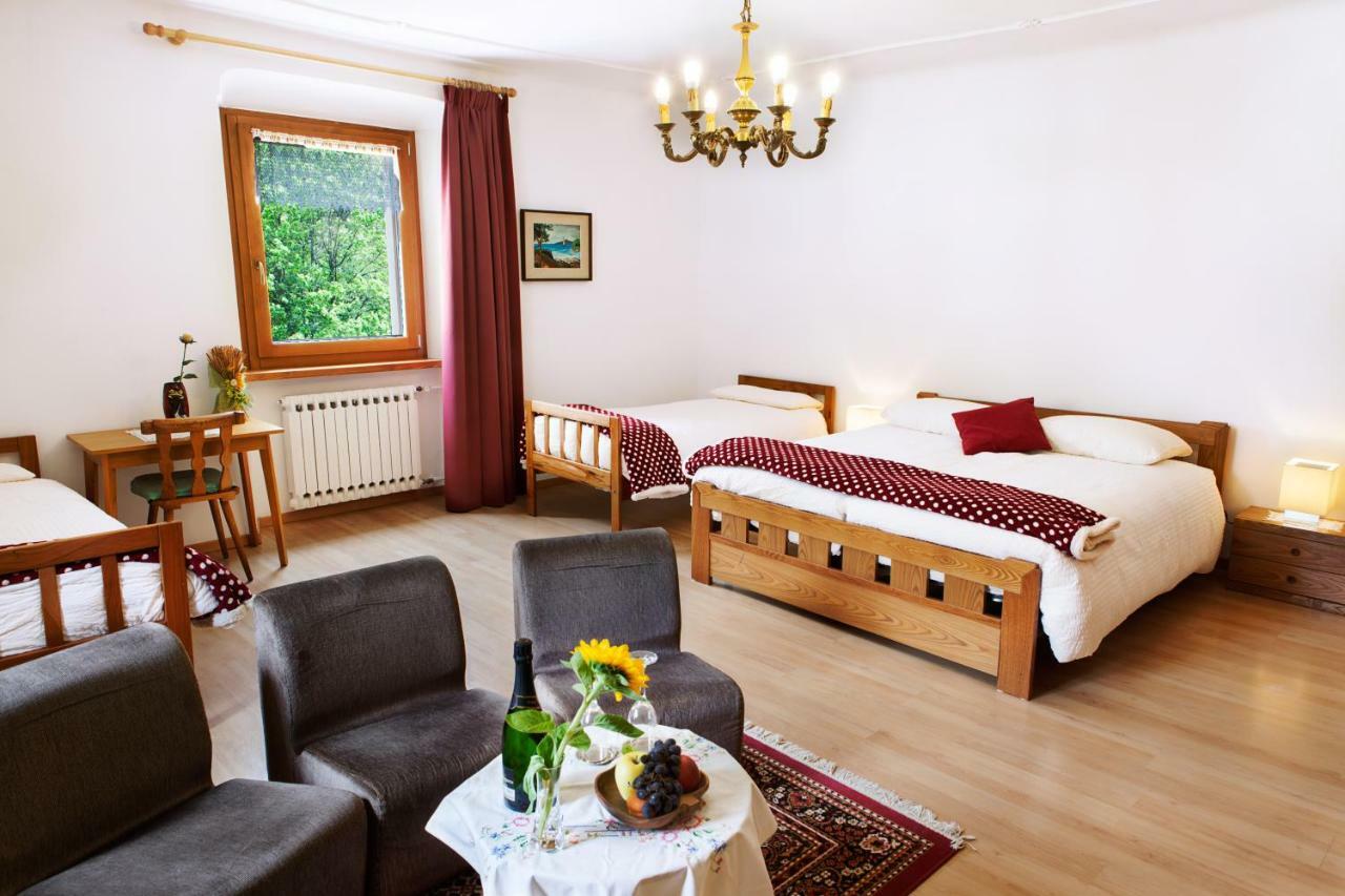 B&B Ca Dei Baroni Пелліццано Екстер'єр фото